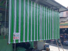 Mái hiên di động tại Chợ Búng