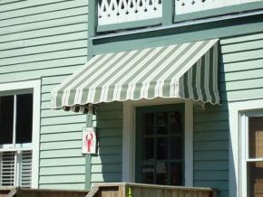 Vòm cửa sổ tại Quận 12