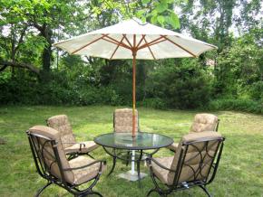 Ô dù quán cà phê tại Chơn Thành